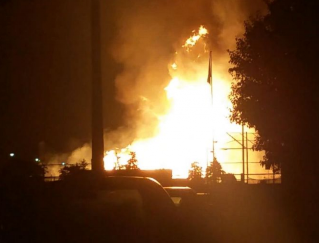 Detroit Couple Caught Fucking In Parking Lot During Massive Gas Line Explosion…