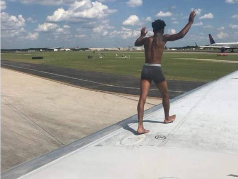Man In Underwear Walks On Wing Of Plane Before Being Arrested At Atlanta Airport