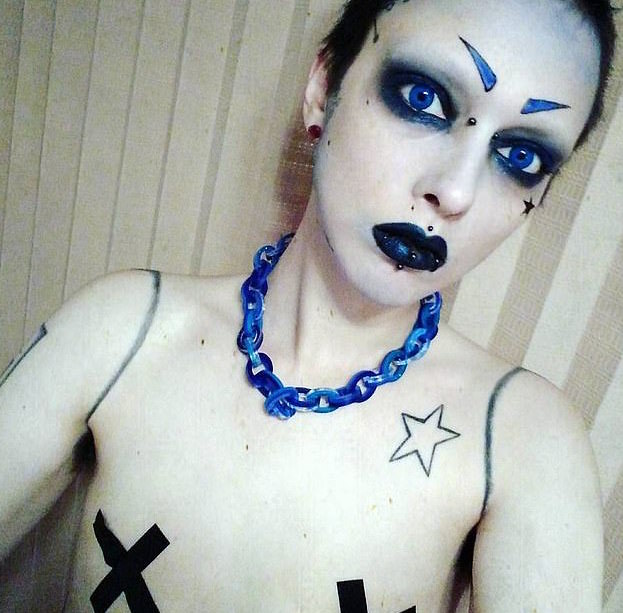 Ex-Trans Man Now Identifies As Agender Alien: “I Am Otherworldly”