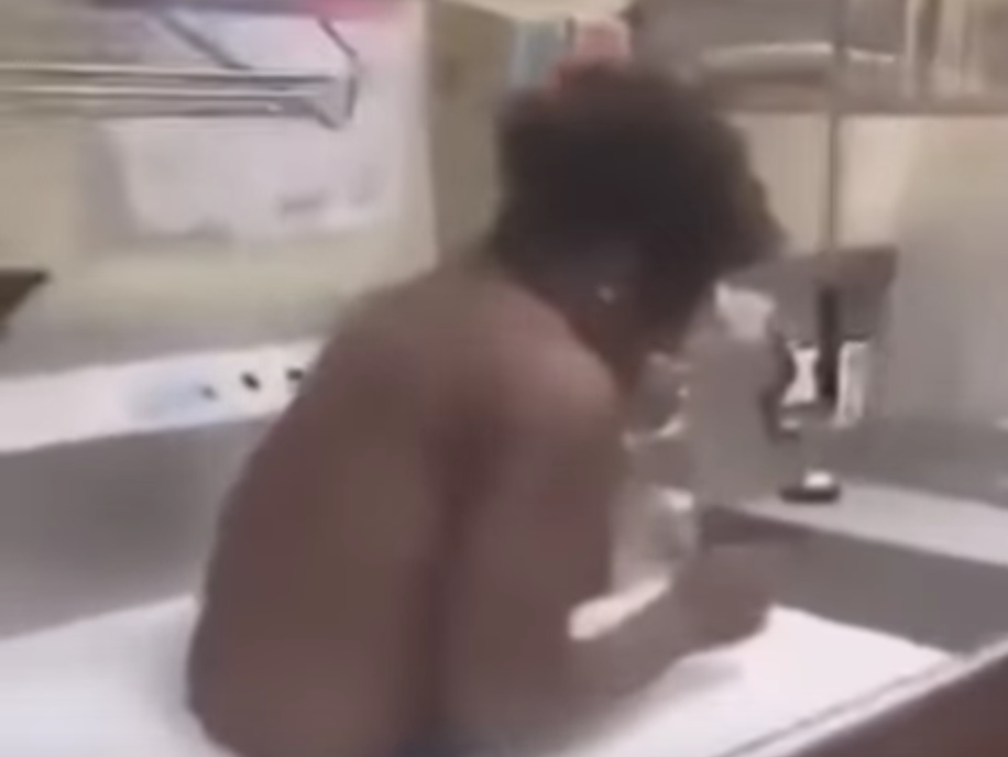 Florida Wendy’s Employee Goes Viral For Bathing In Kitchen Sink