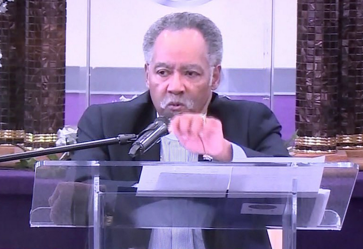 Virginia Pastor Who Defiantly Held Packed Church Services Now Dead From Coronavirus