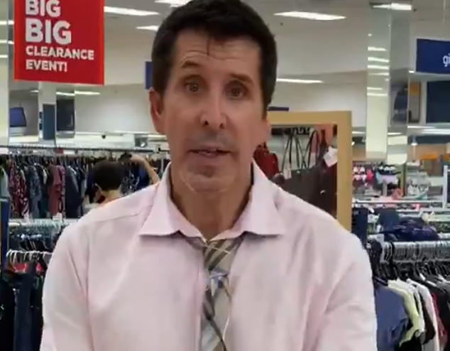 Deranged Gay Goes On Anti-Mask Rant Inside Discount Clothing Store