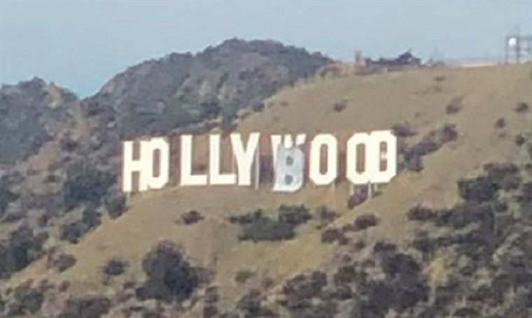 Six People Arrested For Changing Hollywood Sign to Read “Hollyboob”