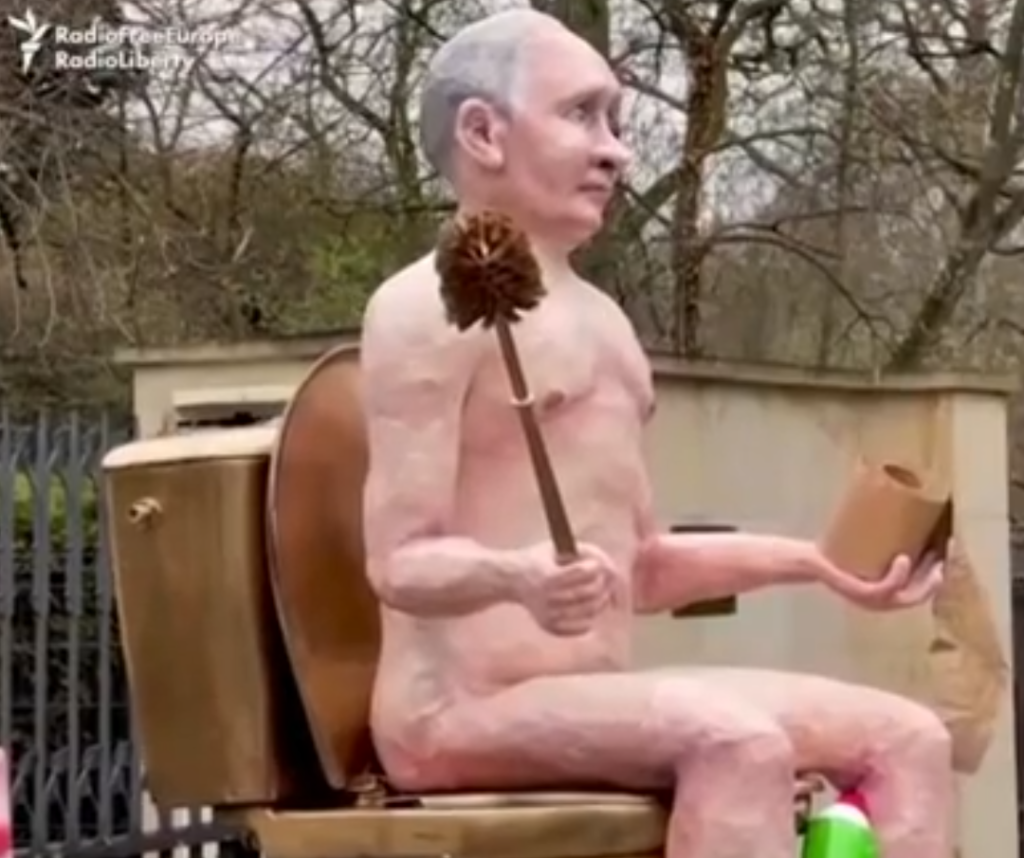 Czech Protesters Put Naked Putin Effigy On Display In Prague