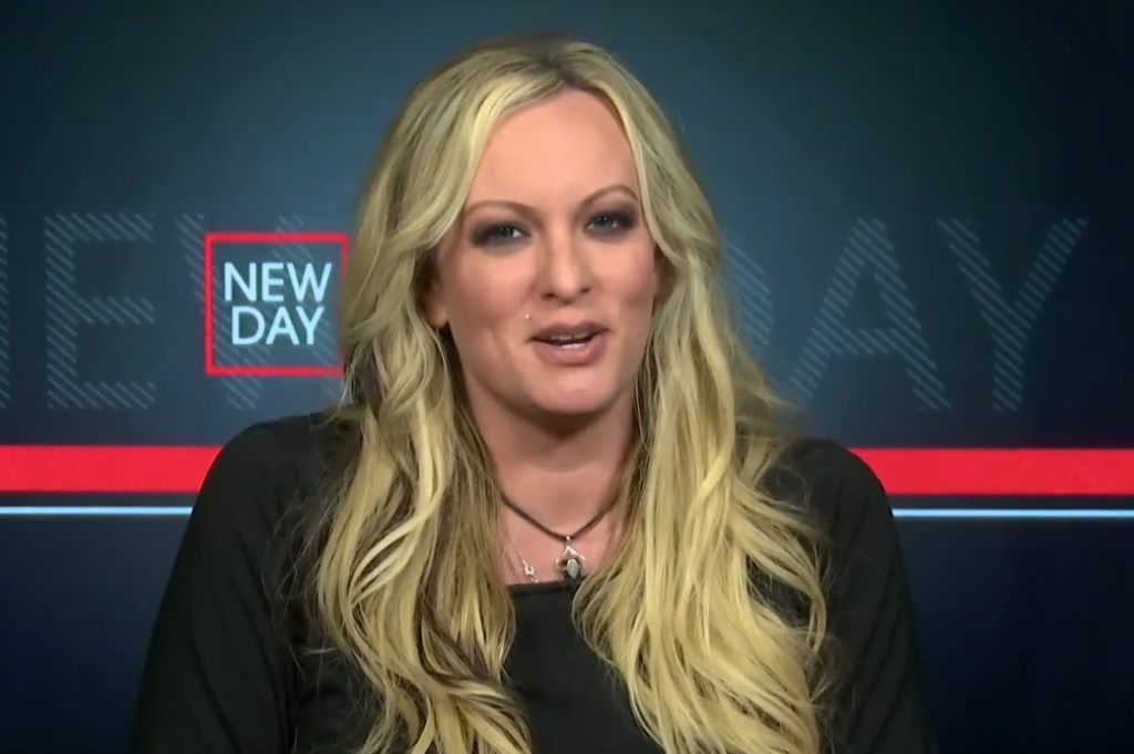 Stormy Daniels In Contact With NY Prosecutors Investigating Trump