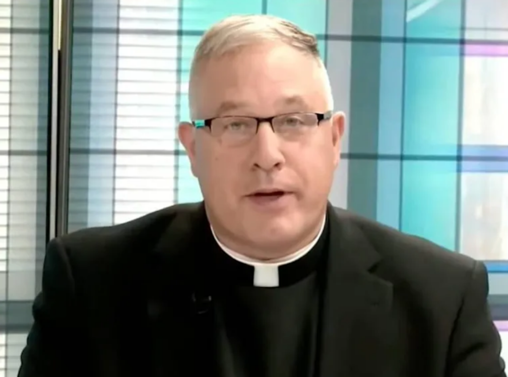 Top Catholic Priest In U.S. Resigns After Being Caught Using Grindr And Visiting Gay Bars