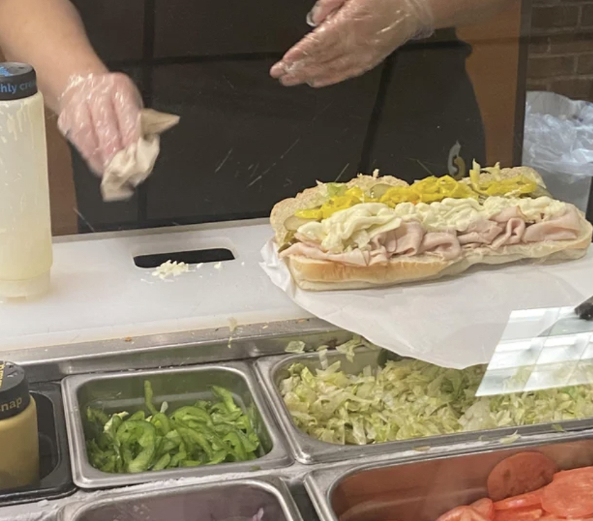 Customer Shoots Subway Employee Dead For Putting Too Much Mayonnaise On Sandwich