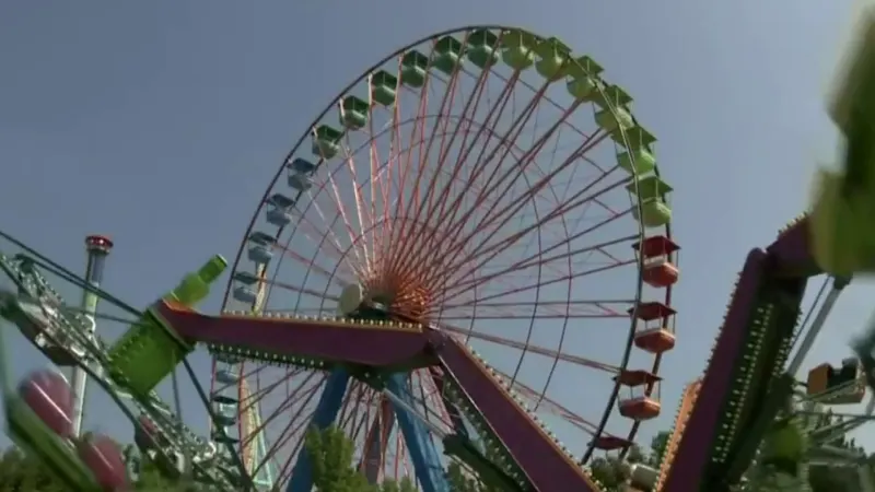 Today In People Being Arrested For Fucking On Ferris Wheels