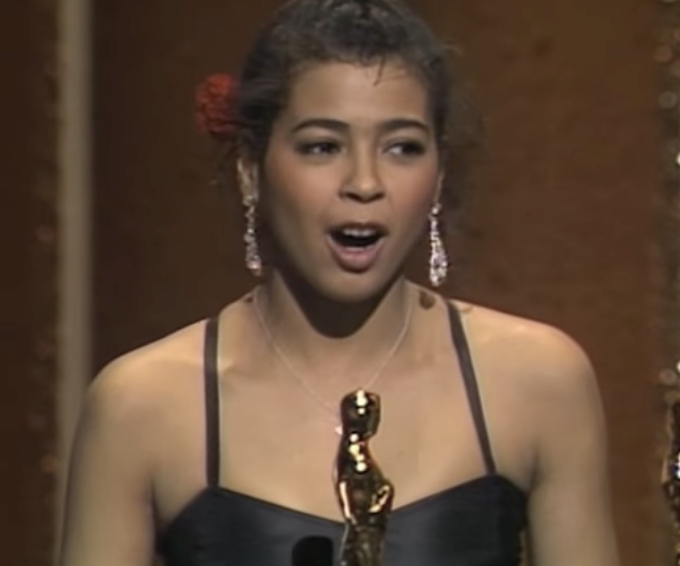 Oscar-Winner Irene Cara Dies At 63