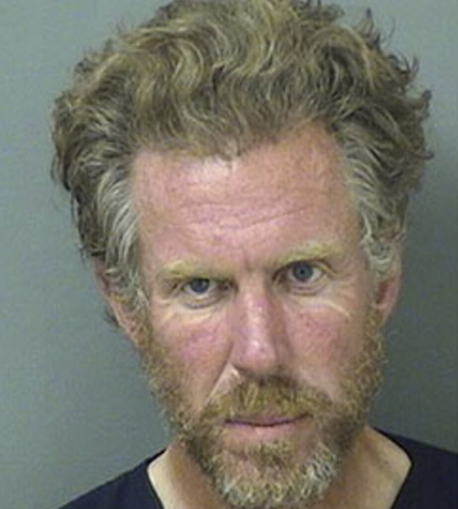 Florida Man Arrested For Walking Naked Says He’s From “Different Earth