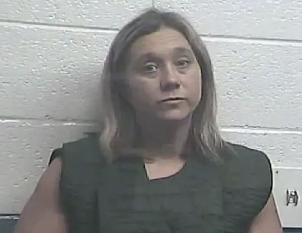 Kentucky Teacher’s Aide Admits To Having Sex With Multiple Teen Boys At The Same Time