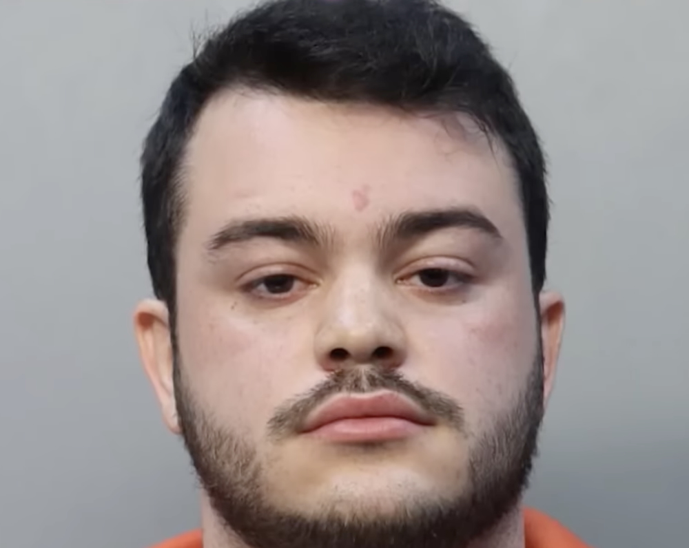 Starbucks Employee Arrested For Stealing Co-Worker’s Phone And Sexting Himself Her Nude Photos