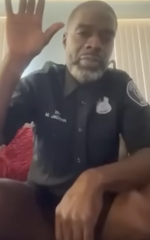 Detroit Police Officer Attends Court Hearing With No Pants On