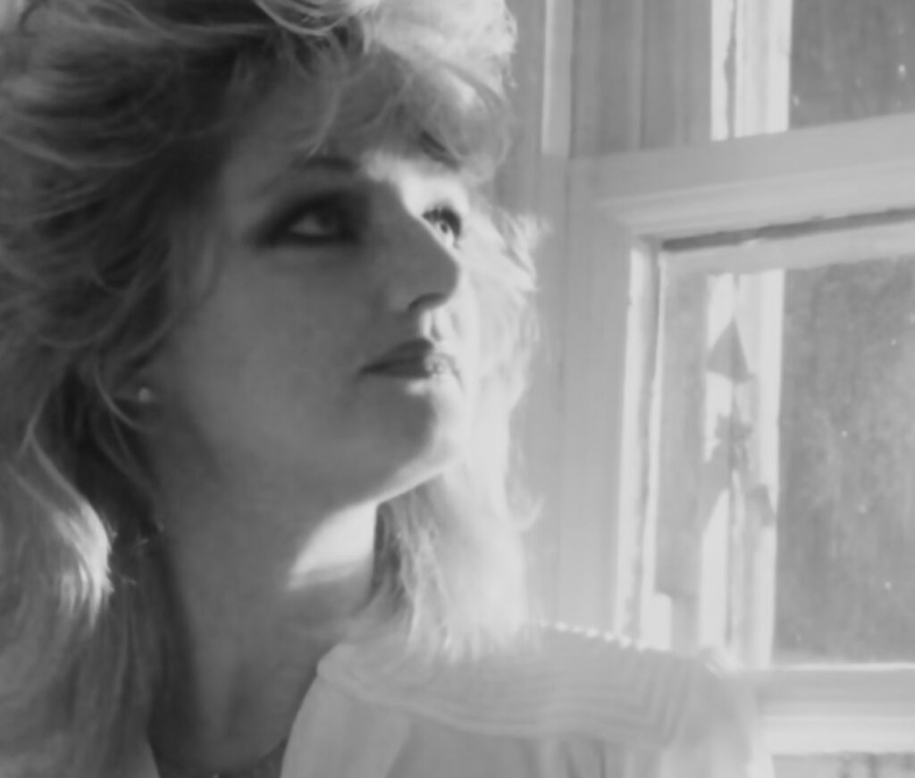 “Total Eclipse Of The Heart” Singer Bonnie Tyler Dead At 75
