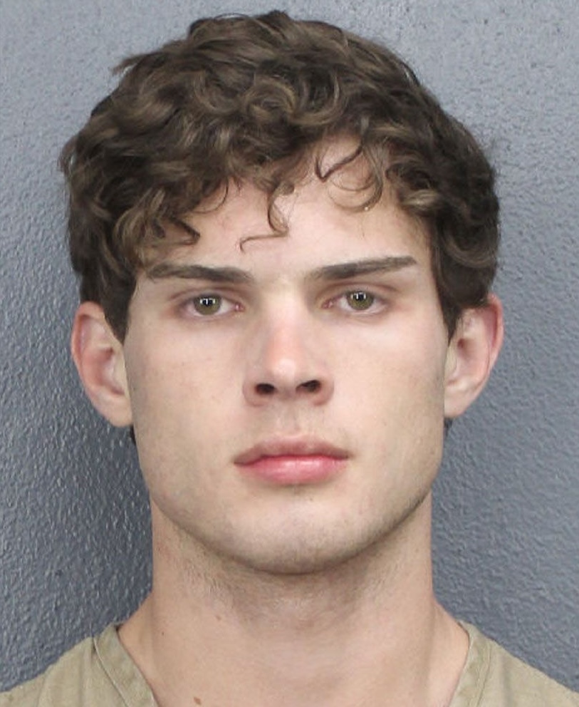 “Looksmaxxer” Braden Peters Charged With Raping And Drugging Woman